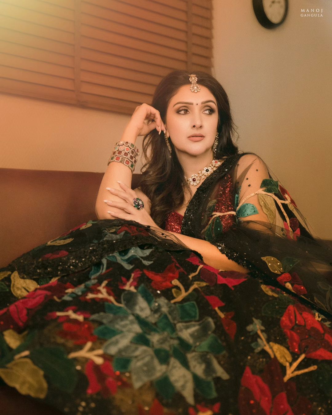 TELUGU TV ACTRESS SRIDEVI VIJAYKUMAR IMAGES IN GREEN LEHENGA CHOLI 4